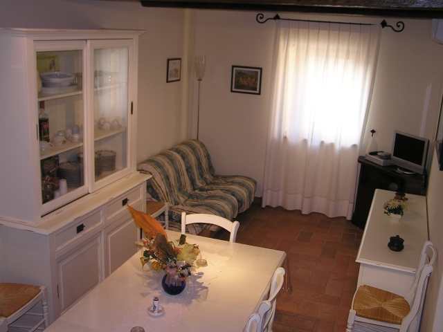 CASALE FARNETO